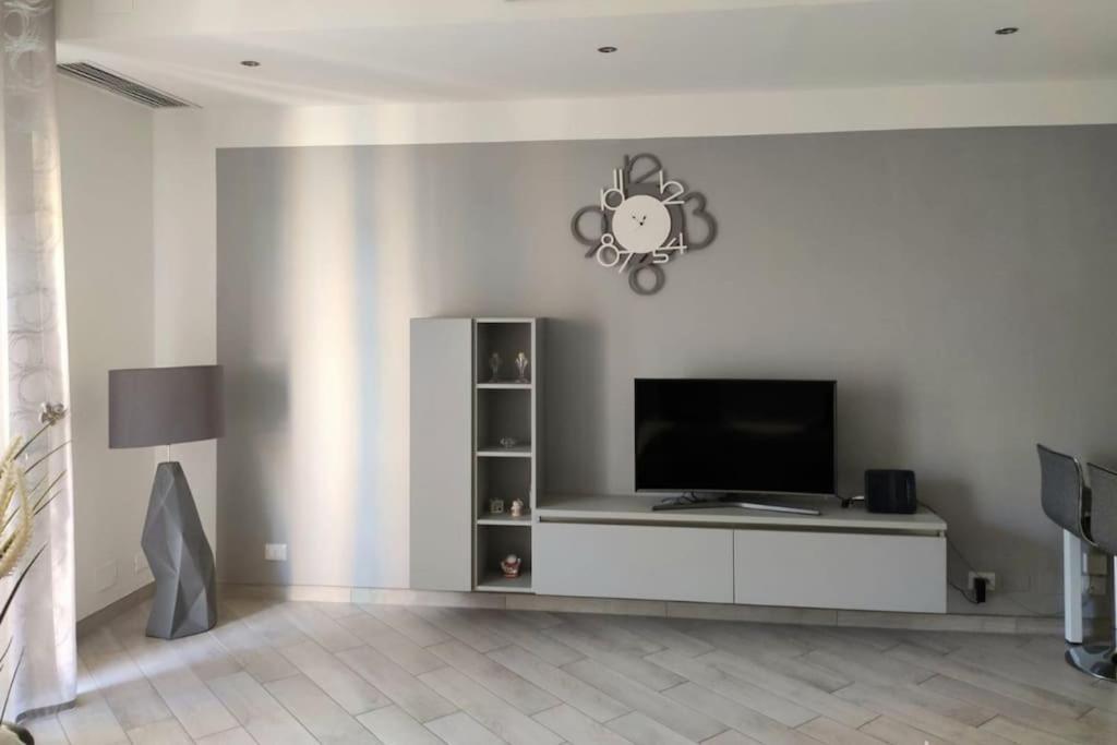 Ampio Bilocale In Zona Porta Vittoria / Corso Lodi Lejlighed Milano Eksteriør billede